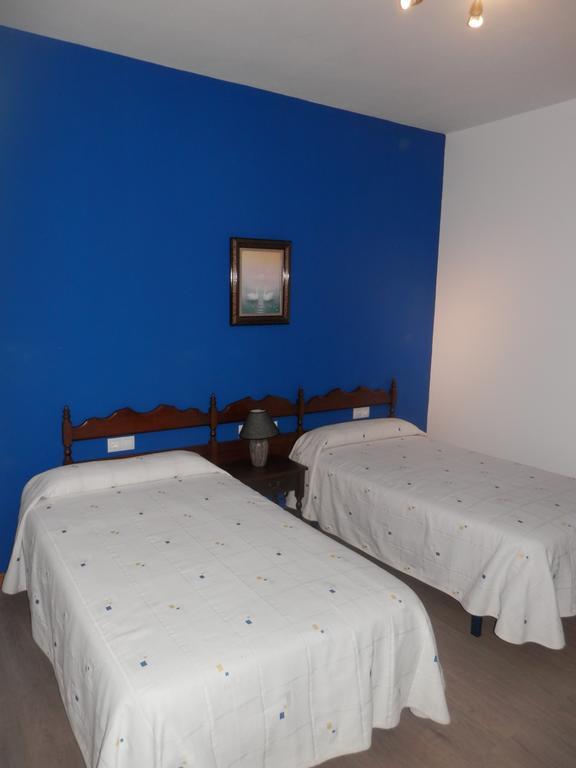 Pension Restaurante Cantabrico Cariño Екстериор снимка
